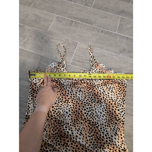 Women's Betsey Johnson Leopard Animal Print Pajama Lounge Set Cami Tank and Shor - Picture 9 of 10